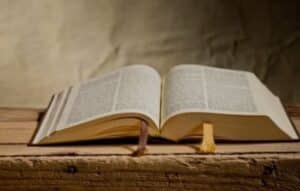 Conecta tu fe con TV Canção Nova