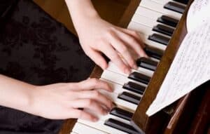 Explora la magia del piano móvil