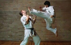 Domina karate en casa con Entrenamiento!