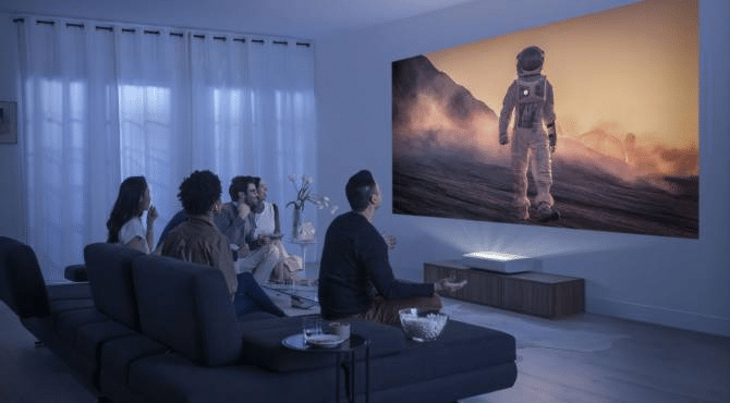 Convierte tu teléfono en un proyector
