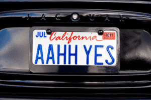 Revela secretos del coche extranjero